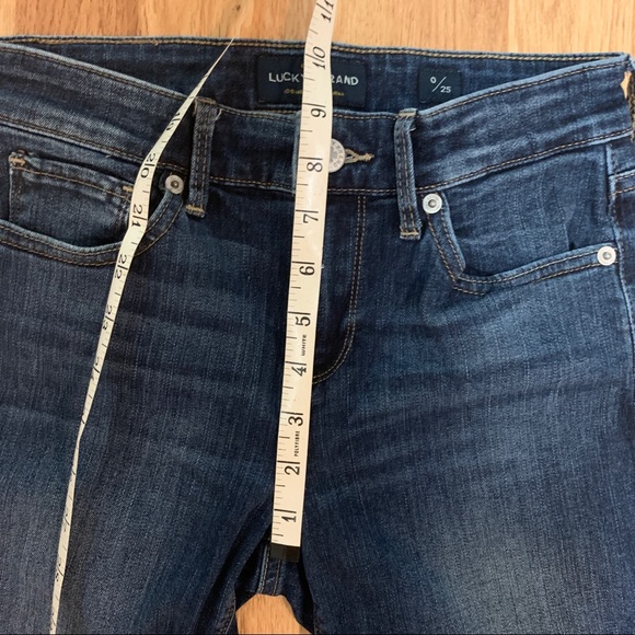 Lucky Brand Ava Skinny Jean with Released Hem - Picture 13 of 14
